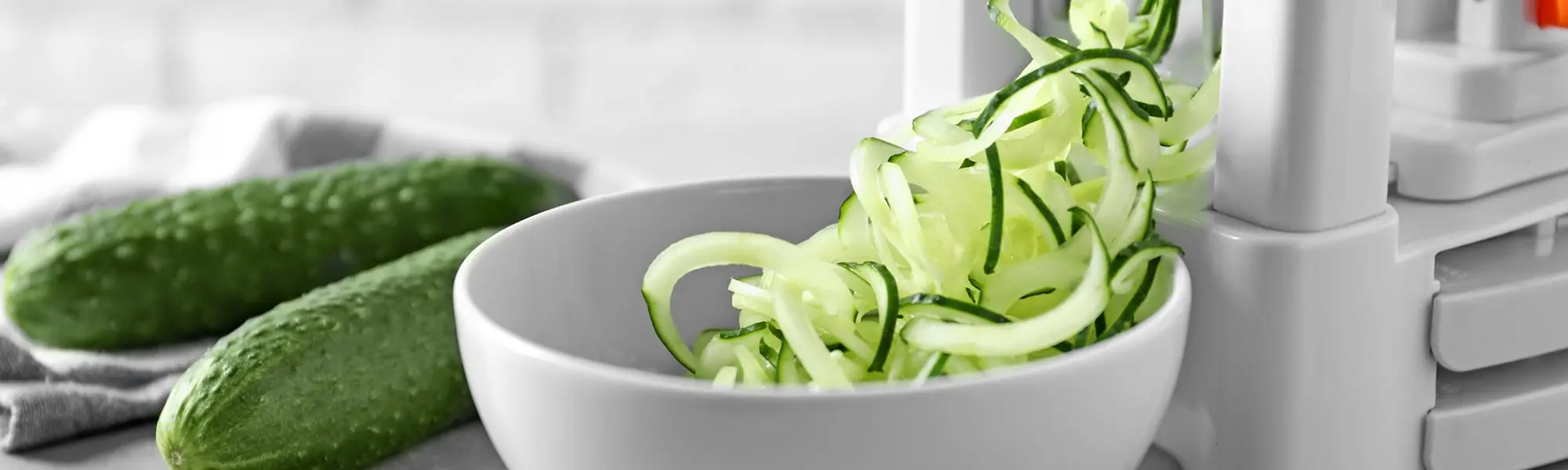 Spiralized Thai Veggie Salad