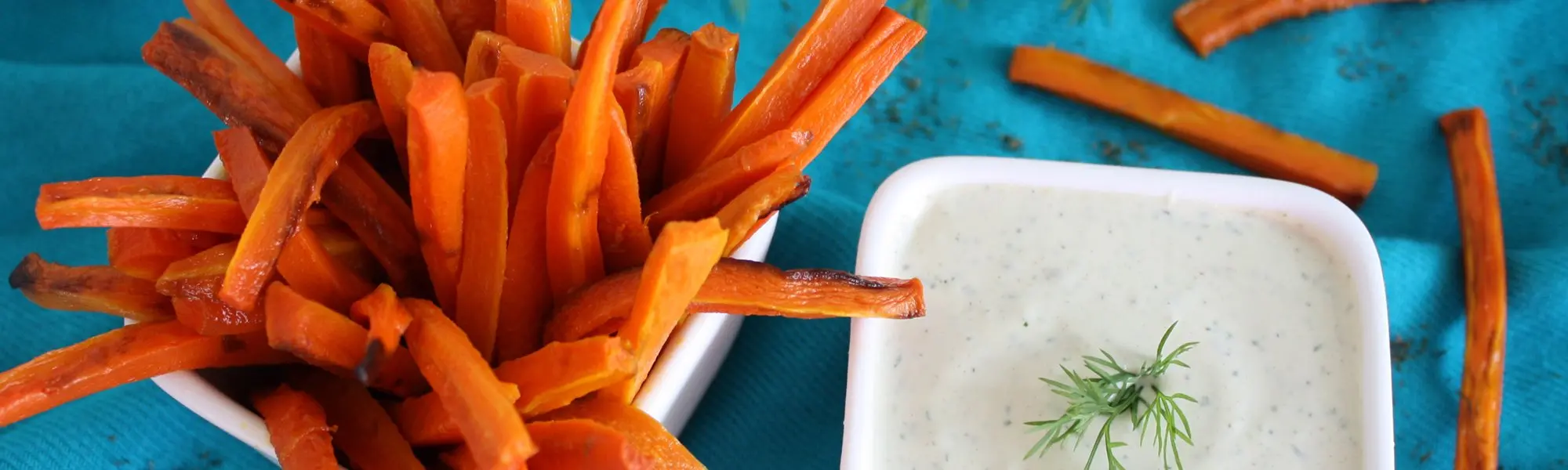 Baked Carrot Fries and Creamy Cashew Ranch Dip